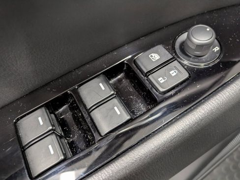 Used 2025 MAZDA CX-5 AWD 2.5 S w/ Preferred Package image 10