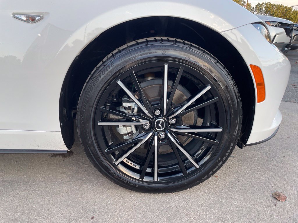 Used 2024 MAZDA MX-5 Miata Grand Touring RWD image 20