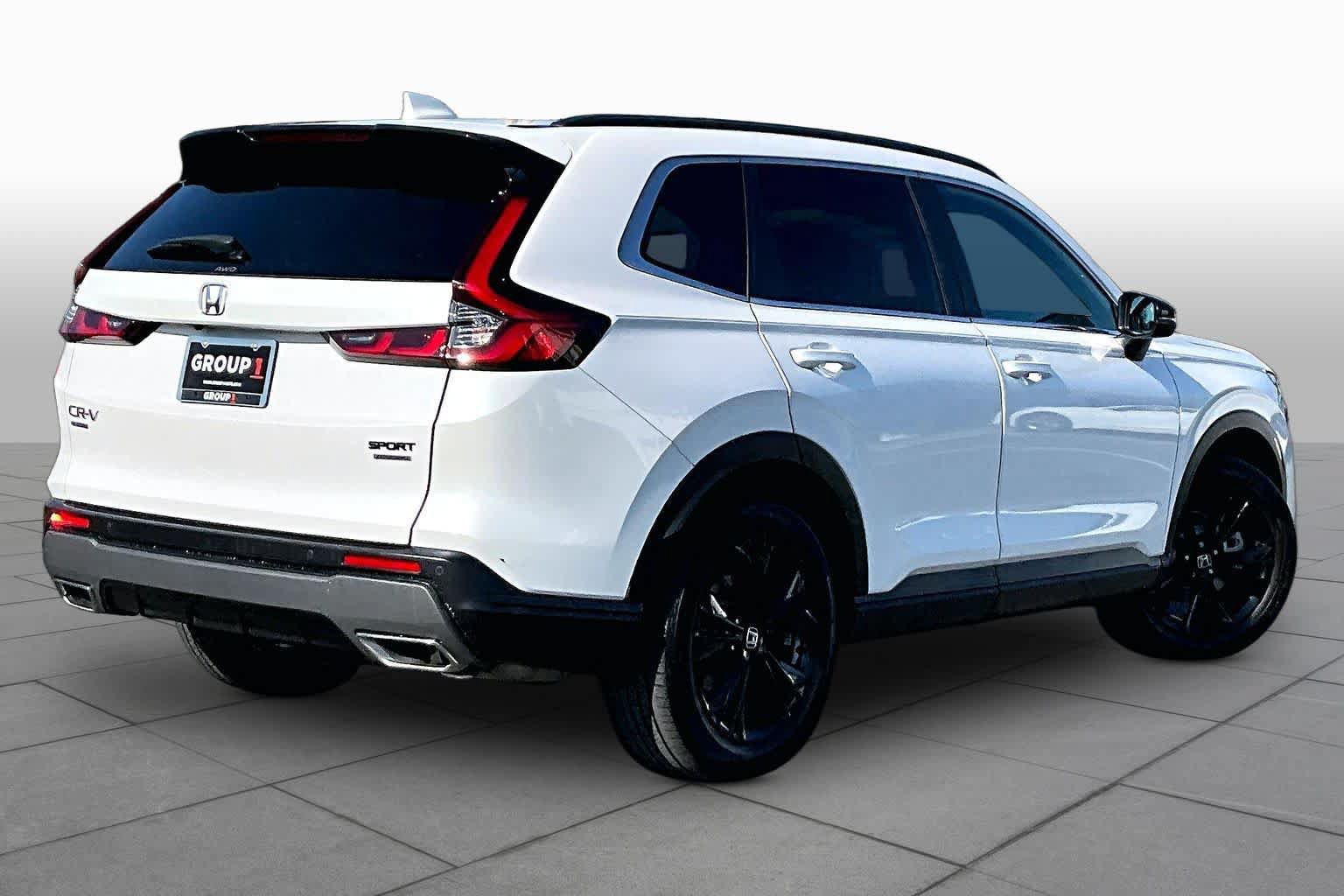 Used 2025 Honda CR-V Sport Touring image 13