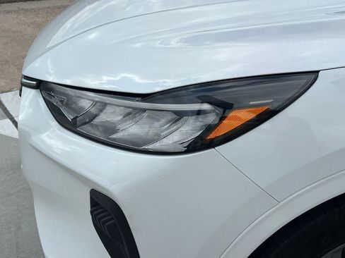 Used 2023 Ford Escape ST-Line image 10