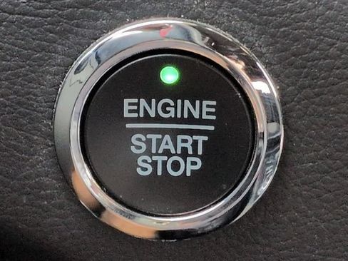 Used 2021 Ford Edge SEL FWD image 29