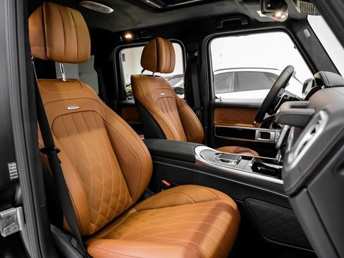 Used 2026 Mercedes-Benz G 63 AMG 4MATIC image 34