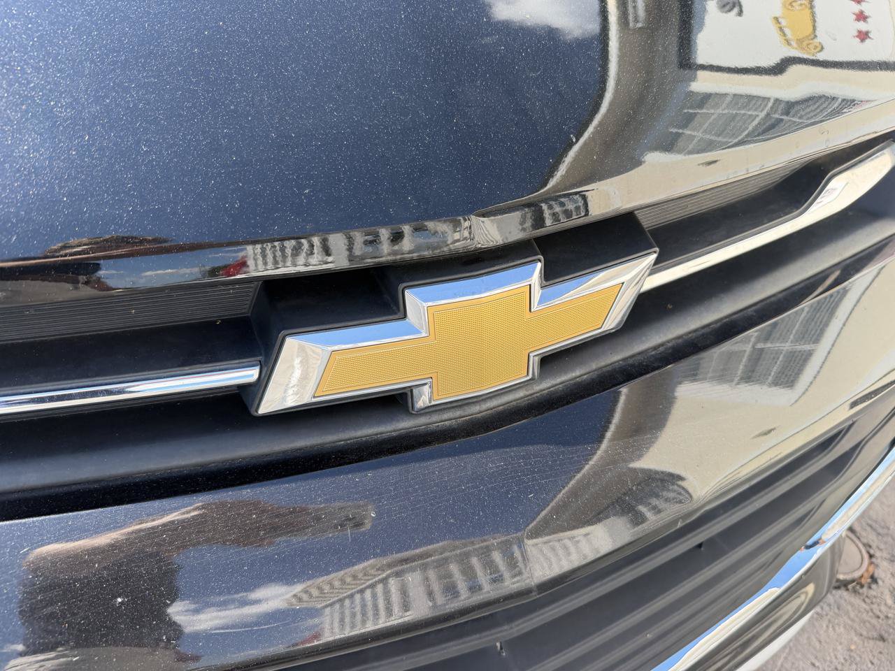 Used 2019 Chevrolet Trax LT w/ LT Convenience Package FWD image 34
