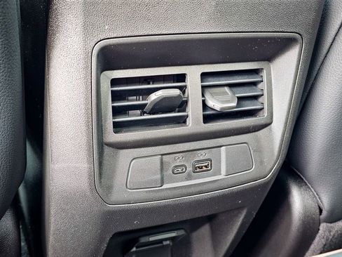 New 2026 GMC Canyon Denali image 37