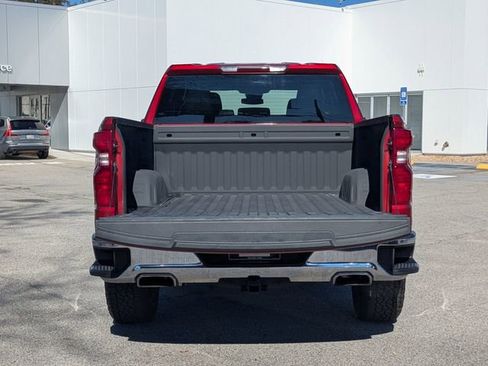 Used 2023 Chevrolet Silverado 1500 LT w/ Z71 Off-Road Package image 17