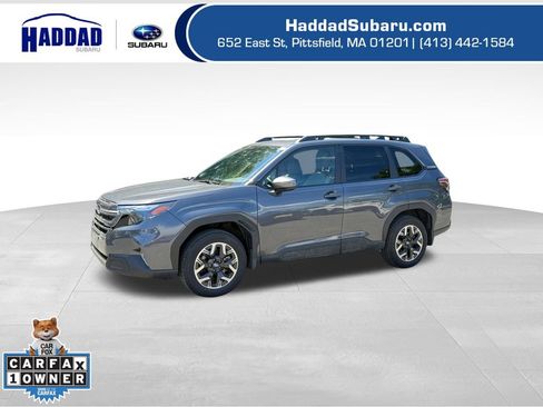 Certified 2025 Subaru Forester Premium AWD/4WD image 1