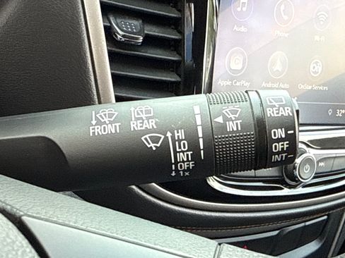 Used 2020 Chevrolet Trax LS FWD image 30