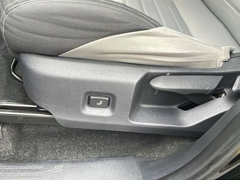 Certified 2024 Toyota Tacoma TRD Sport AWD/4WD image 29