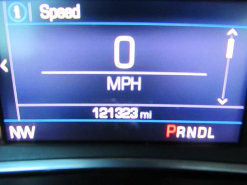 Used 2019 Chevrolet Equinox LT FWD image 11