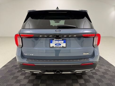 New 2026 Ford Explorer Active w/ Active Comfort Package RWD image 6