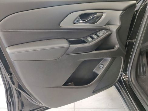 Used 2023 Chevrolet Traverse LT w/ LPO, Floor Liner Package image 17