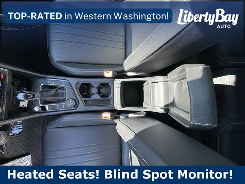 Used 2024 Volkswagen Tiguan SE image 17