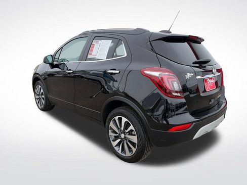 Used 2022 Buick Encore Preferred w/ Safety Package AWD/4WD image 4