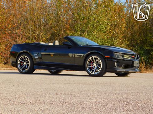 Used 2011 Chevrolet Camaro SS image 31