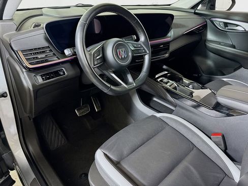 Used 2025 Buick Envision Sport Touring AWD/4WD image 7