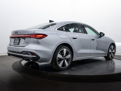 Used 2025 Audi A5 2.0T Premium Plus Sedan w/ Premium Plus image 4