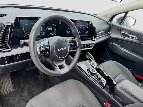 Used 2023 Kia Sportage LX AWD/4WD image 7