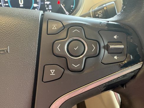 Used 2014 Buick LaCrosse Leather FWD image 12
