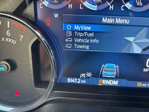 Used 2024 Ford Expedition Max XLT image 15