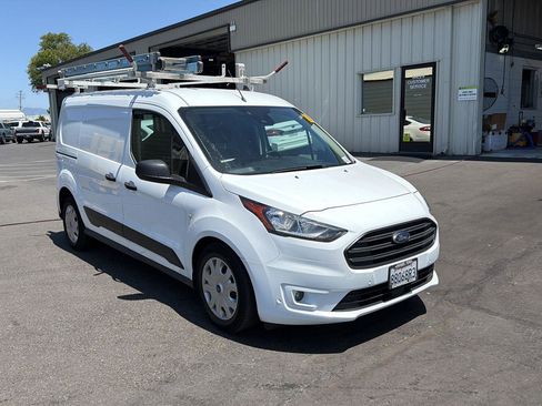 Used 2022 Ford Transit Connect XLT FWD image 4