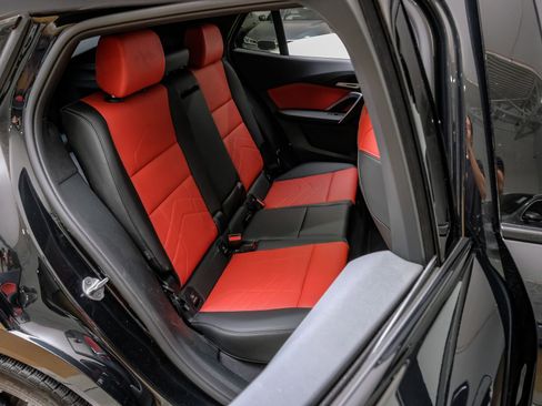 Used 2025 BMW X2 xDrive28i AWD/4WD image 37