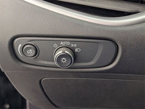 Used 2023 Chevrolet Malibu LT image 14