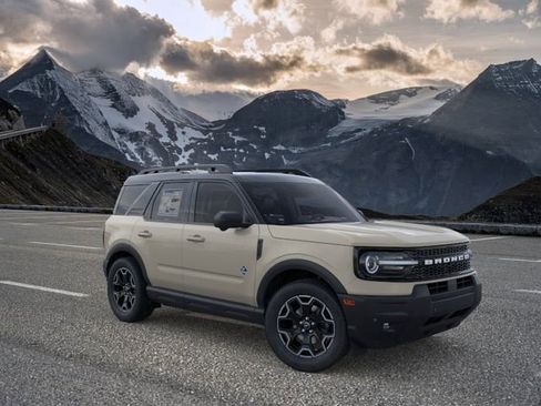 New 2025 Ford Bronco Sport Outer Banks w/ Outer Banks Tech Package+ AWD/4WD image 7