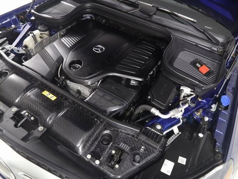 Used 2021 Mercedes-Benz GLS 450 4MATIC image 23