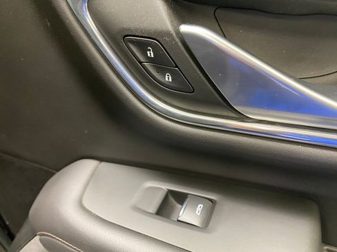 Used 2022 Chevrolet Tahoe High Country image 21