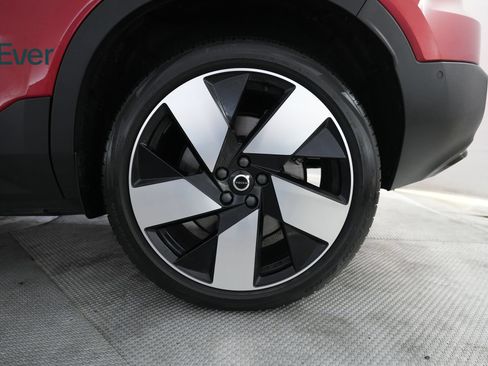 Used 2023 Volvo C40 P8 Recharge Ultimate AWD/4WD image 9