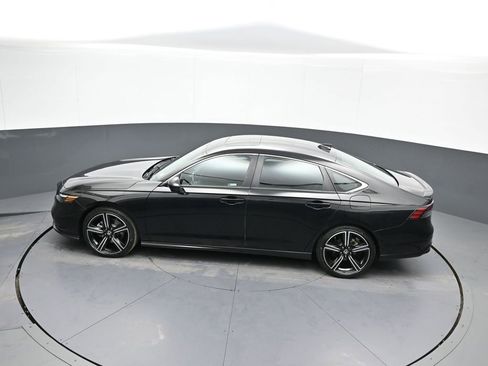 Certified 2023 Honda Accord Sport image 39