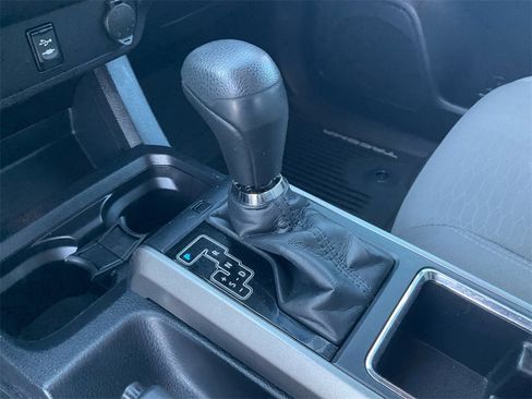 Used 2019 Toyota Tacoma SR5 image 38