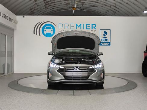 Used 2020 Hyundai Elantra Limited FWD image 20