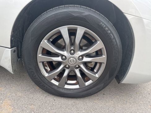 Used 2015 Nissan Altima 2.5 S w/ Sport Value Package FWD image 27