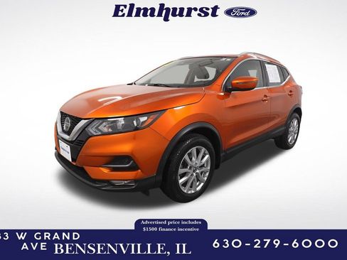 Used 2021 Nissan Rogue Sport SV image 1