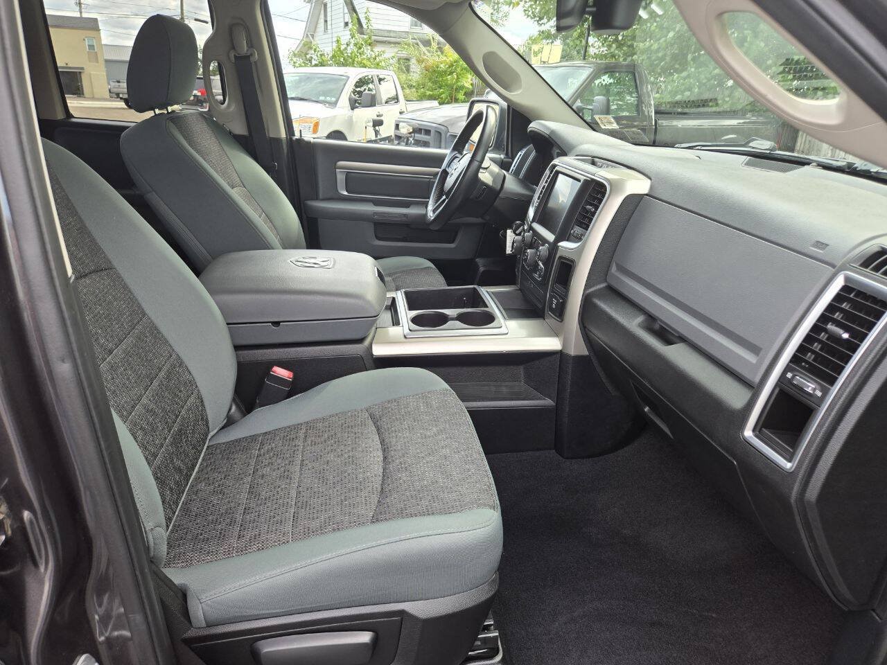 Used 2015 RAM 1500 Big Horn AWD/4WD image 27