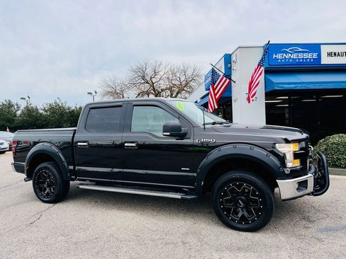 Used 2015 Ford F150 XLT w/ Equipment Group 302A Luxury image 10