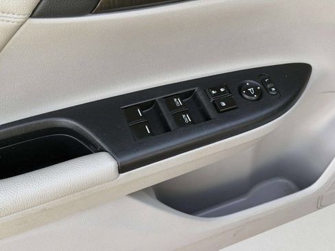 Used 2014 Honda Accord EX-L image 12