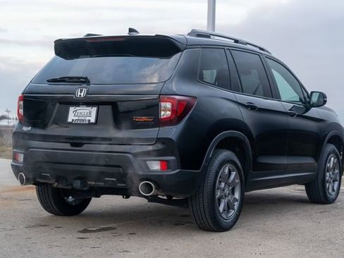 Used 2024 Honda Passport TrailSport image 7