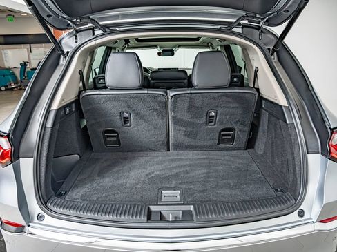 Certified 2026 Acura MDX SH-AWD w/ Technology Package image 39
