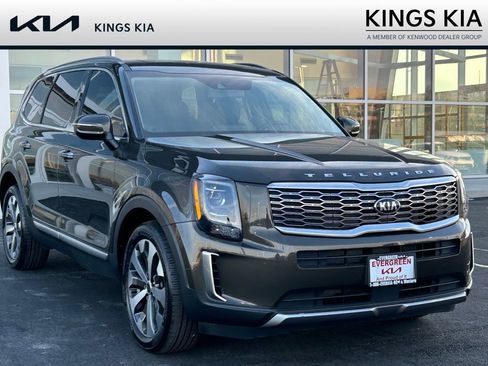 Certified 2021 Kia Telluride S image 1