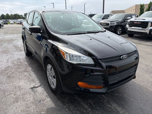 Used 2014 Ford Escape S FWD image 3