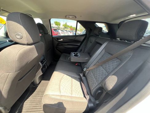 Used 2019 Chevrolet Equinox LT AWD/4WD image 21
