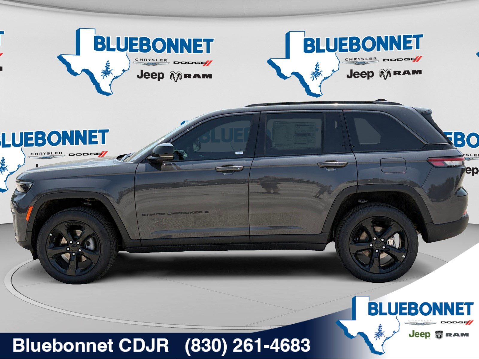 New 2026 Jeep Grand Cherokee Limited w/ Limited Altitude Package RWD image 8