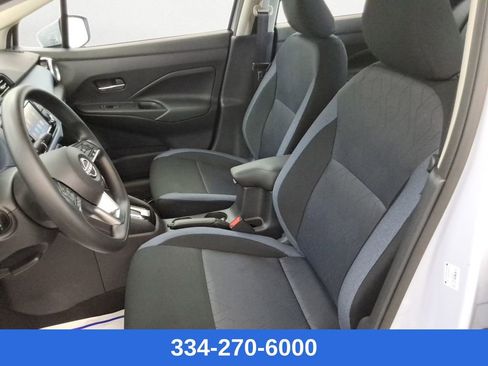 New 2025 Nissan Versa SV w/ Trunk Package image 10