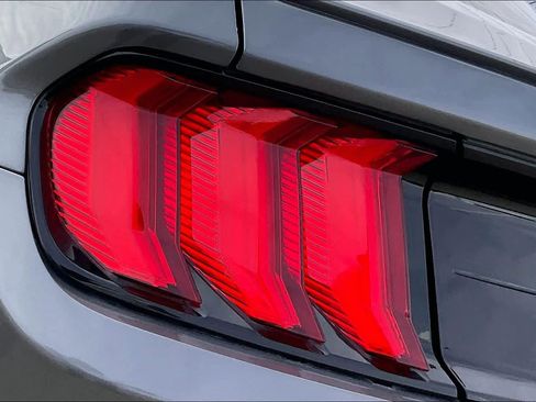 Used 2022 Ford Mustang Premium image 28