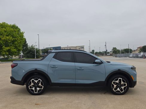 Used 2024 Hyundai Santa Cruz Limited AWD/4WD image 2