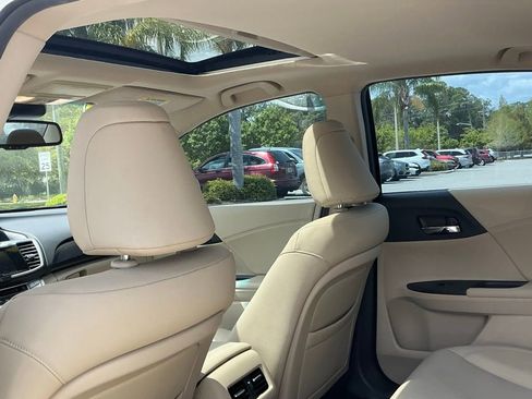 Used 2013 Honda Accord EX-L image 23