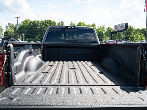 New 2026 RAM 3500 Big Horn AWD/4WD image 9