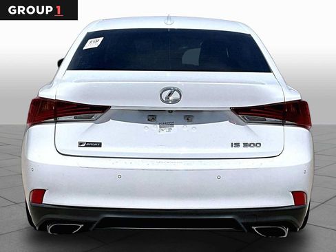 Used 2020 Lexus IS 300 F Sport w/ F Sport Package RWD image 5
